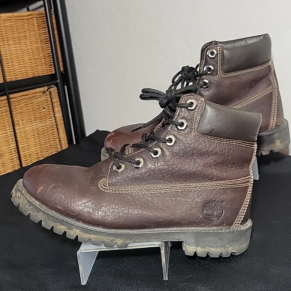 TIMBERLAND Boy's 5 Distressed Leather Boots
